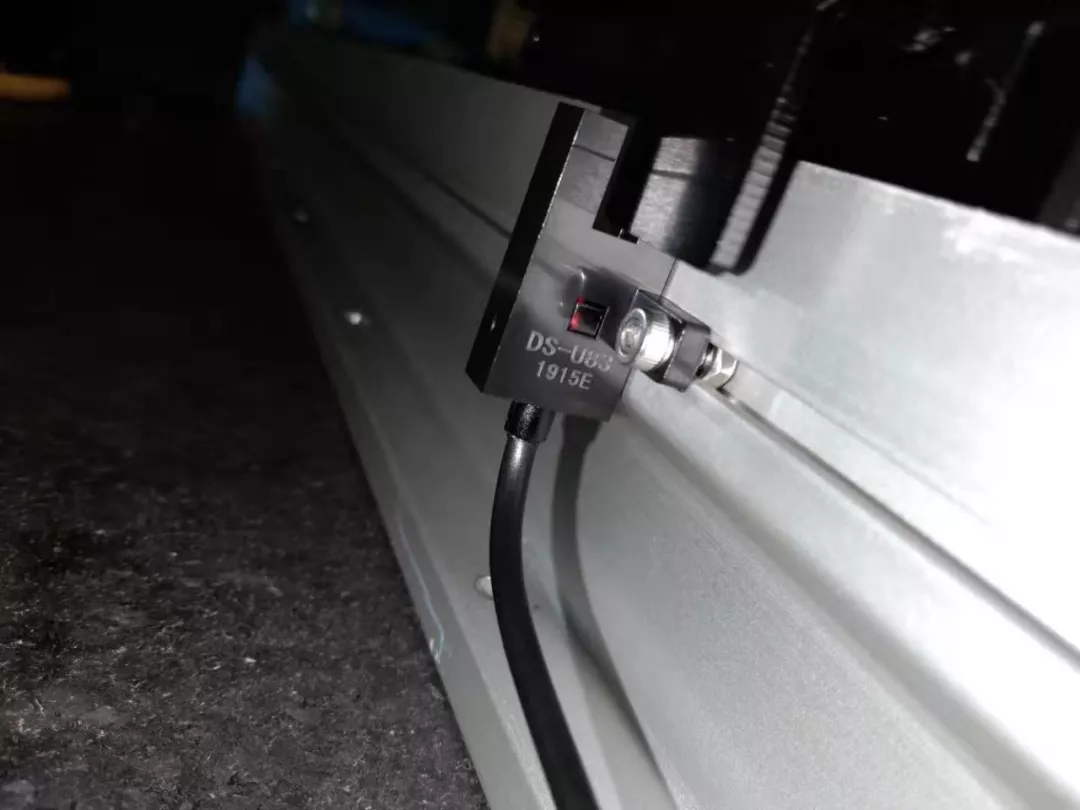 槽型光電傳感器